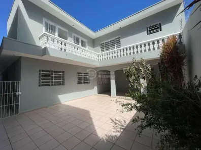 Casa com 3 Quartos à venda, 240m² no Cidade Antônio Estevão de Carvalho, São Paulo