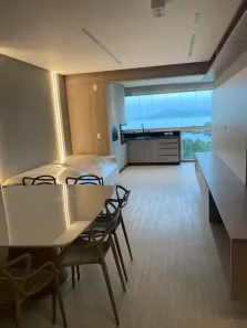 Apartamento com 3 Quartos para alugar, 115m² no Abraão, Florianópolis