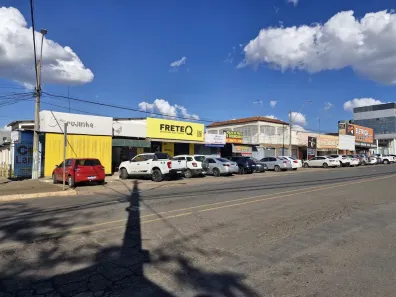 Imóvel Comercial com 3 Quartos à venda, 280m² no Taguatinga Norte, Brasília