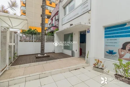 Imóvel Comercial com 3 Quartos à venda, 200m² no Santa Cecília, Porto Alegre