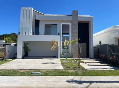 Casa de Condomínio com 4 Quartos à venda, 265m² no Operário, Rio das Ostras