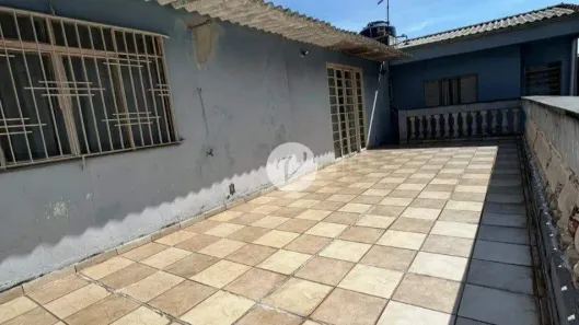 Sobrado com 4 Quartos para alugar, 227m² no Vila Guiomar, Santo André