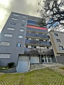Apartamento com 3 Quartos para alugar, 133m² no Madureira, Caxias do Sul