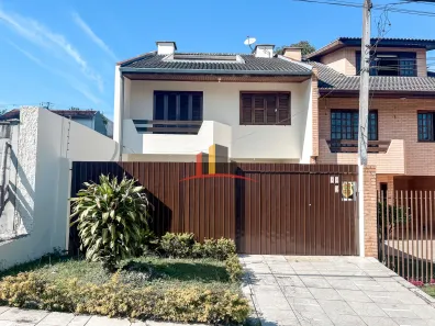 Casa com 3 Quartos para alugar, 180m² no Guabirotuba, Curitiba