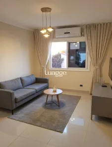 Casa de Condomínio com 3 Quartos para alugar, 116m² no Hípica, Porto Alegre