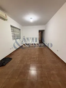Sobrado com 3 Quartos para alugar, 158m² no Vila Bertioga, São Paulo