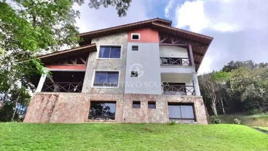 Casa com 6 Quartos à venda, 236m² no Centro, Guaramiranga
