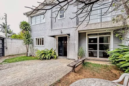 Casa com 3 Quartos para alugar, 400m² no Jardim Europa, São Paulo