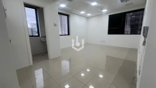 Sala Comercial para alugar, 78m² no Cidade Monções, São Paulo