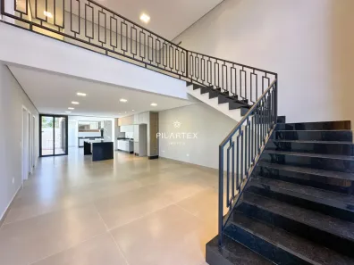 Sobrado com 4 Quartos à venda, 258m² no Cidade Industrial 2, Londrina