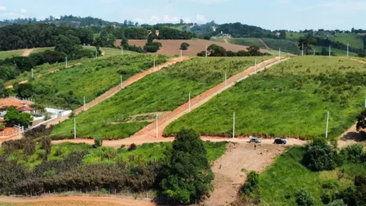 Lote/Terreno à venda, 600m² no Jardim Paraíso da Usina, Atibaia