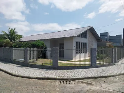 Casa com 3 Quartos à venda, 174m² no Glória, Joinville