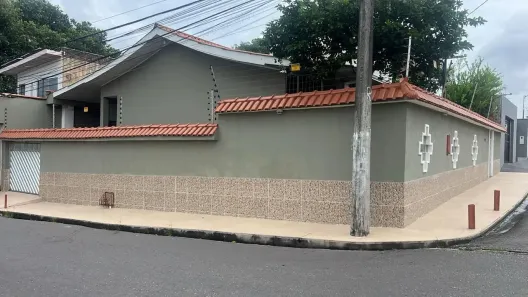 Casa com 3 Quartos à venda, 100m² no Parque 10 de Novembro, Manaus