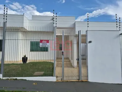 Casa com 4 Quartos à venda, 190m² no Jardim Santa Rosa, Maringá
