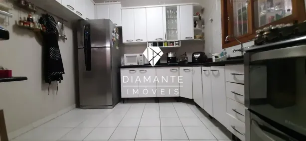 Casa de Condomínio com 3 Quartos à venda, 207m² no Guarujá, Porto Alegre