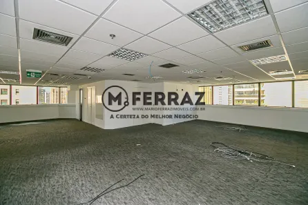 Sala Comercial para alugar, 392m² no Itaim Bibi, São Paulo