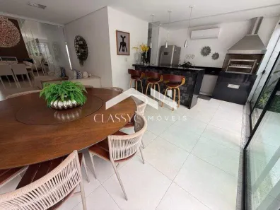 Casa de Condomínio com 3 Quartos para alugar, 300m² no Jardim Karaíba, Uberlândia