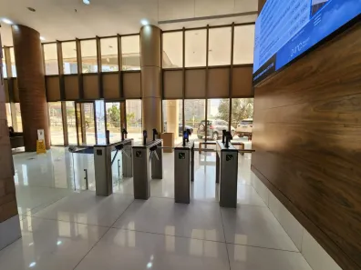 Sala Comercial para alugar, 87m² no Dezoito do Forte Empresarial/Alphaville., Barueri