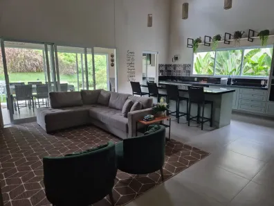 Casa de Condomínio com 3 Quartos à venda, 1000m² no Caraguatá, Mairiporã