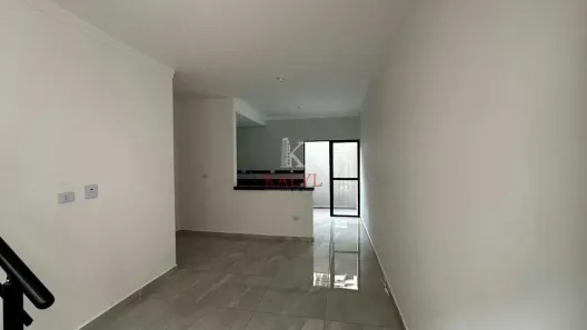 Casa de Condomínio com 2 Quartos para alugar, 53m² no Guilhermina, Praia Grande