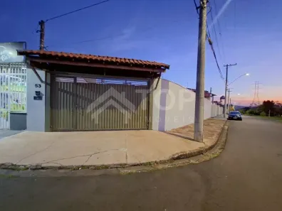 Casa com 3 Quartos para alugar, 251m² no Jardim das Torres, São Carlos