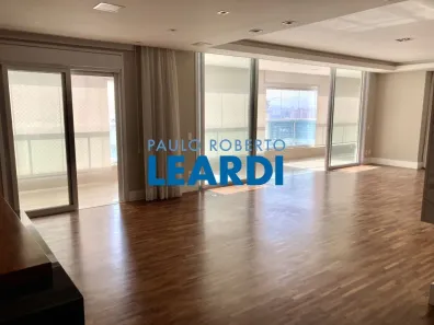 Apartamento com 3 Quartos à venda, 250m² no Perdizes, São Paulo