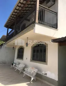 Casa com 4 Quartos à venda, 602m² no Jardim Sulacap, Rio de Janeiro