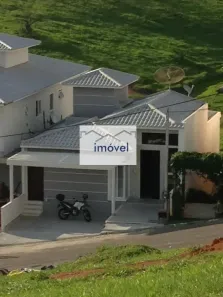Casa com 4 Quartos para alugar, 150m² no Lagoa, Macaé