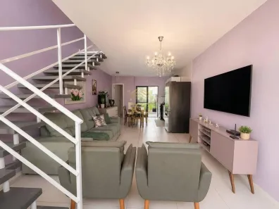 Sobrado com 2 Quartos à venda, 69m² no Sertão do Maruim, São José