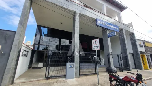 Sala Comercial para alugar, 70m² no Centro, Joinville