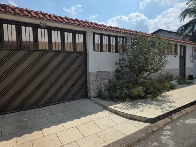 Casa com 3 Quartos à venda, 250m² no Parque 10 de Novembro, Manaus
