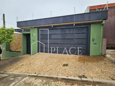 Casa com 2 Quartos para alugar, 150m² no Jardim Florença, Marília