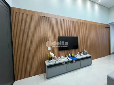 Casa com 3 Quartos à venda, 180m² no Grand Ville, Uberlândia