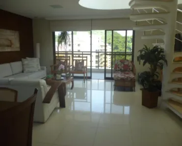 Casa de Condomínio com 4 Quartos à venda, 240m² no Pitangueiras, Guarujá