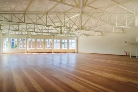 Sala Comercial para alugar, 525m² no Mercês, Curitiba