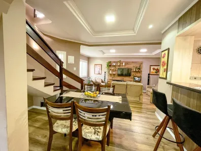 Casa com 3 Quartos à venda, 250m² no Harmonia, Canoas