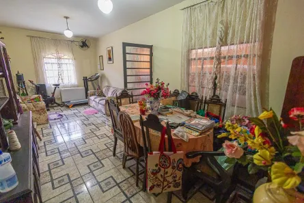 Casa com 3 Quartos à venda, 400m² no São Bernardo, Belo Horizonte