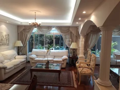 Casa com 5 Quartos para alugar, 380m² no Brooklin Paulista, São Paulo