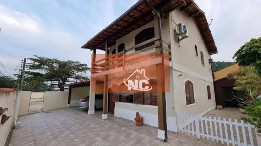 Casa com 4 Quartos à venda, 379m² no Jardim Imbuí, Niterói