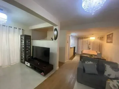 Sobrado com 2 Quartos à venda, 124m² no Vila Oliveira, Mogi das Cruzes