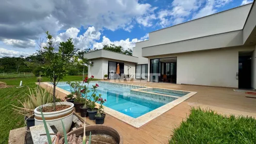 Casa de Condomínio com 3 Quartos à venda, 330m² no Condomínio Alto da Boa Vista, Senador Canedo
