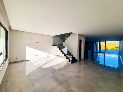 Casa com 3 Quartos à venda, 207m² no Jardim Belvedere, Volta Redonda