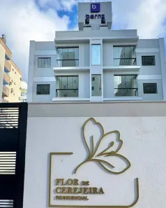 Apartamento com 2 Quartos à venda, 49m² no Tabuleiro, Camboriú