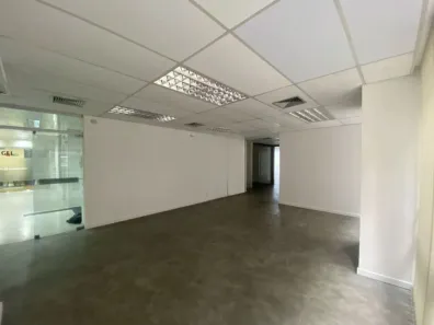 Ponto Comercial para alugar, 330m² no Bela Vista, São Paulo