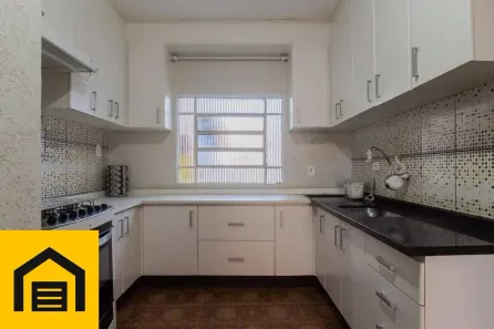Casa com 3 Quartos para alugar, 240m² no Vila Bocaina, Mauá