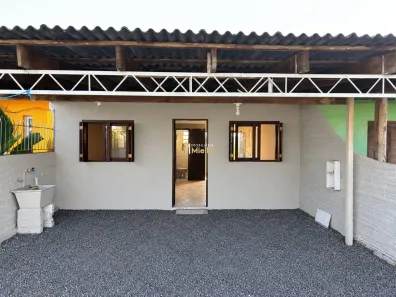 Casa com 2 Quartos à venda, 50m² no Fiuza, Viamão