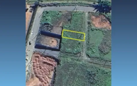 Lote/Terreno à venda, 240m² no , Santo Antônio do Amparo