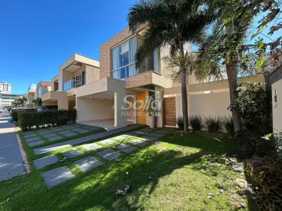 Casa de Condomínio com 3 Quartos à venda, 220m² no Granja Marileusa, Uberlândia