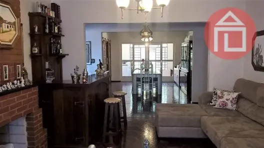 Casa com 4 Quartos à venda, 25m² no Vila Santa Libânia, Bragança Paulista