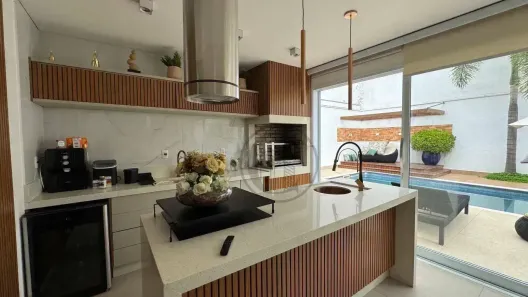 Casa de Condomínio com 3 Quartos à venda, 240m² no Brigadeiro Tobias, Sorocaba